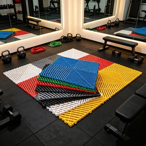Échantillon gratuit INOLP – Dalles de sol modulaires en PVC emboîtables pour salle de sport commerciale et extérieure, antidérapantes et écologiques - Product Image 4