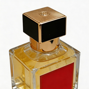 Perfume Floral Oriental de Azafrán y Madera de Ámbar de 70 ml al por Mayor |   Nuevo EDP de Larga Duración 2026 |   Etiqueta Privada Ecológica al por Mayor - Product Image 2