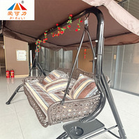 Meubles d'extérieur modernes et durables, chaise à bascule double avec cadre en métal et auvent pour patio et jardin, Aikeli Awning Factory