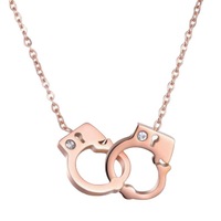 Collier en perles de bambou Lele Jewelry, style tendance et élégant, inspiré des célébrités d'Internet, avec pendentif cadenas et menottes, doux et frais, pour femme