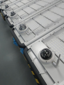 Luces Solares Monocristalinas de 100 Vatios para Carreteras, Farola LED de Alta Eficiencia, Batería LiFePO4, IP66 Impermeable, Personalizable de Fábrica - Product Image 2