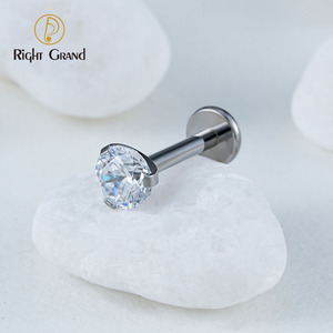 ไทเทเนียม ASTM F136 ขนาด 2.5/3/4 มม. พร้อมเพชร CZ แบบ Labret Stud ขนาด 16G สำหรับเจาะหู Tragus, Helix, Cartilage, Conch, Flatback, Earlobe และเครื่องประดับร่างกาย - Product Image 2