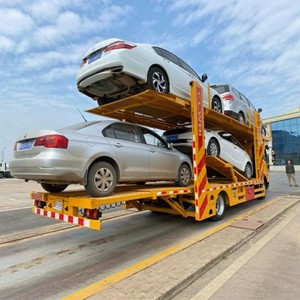 Camión de Transporte de Autos Pequeño de Buena Calidad, Marca HOWO, Doble Plataforma, 2 Ejes, Transportador de 4 Autos en Venta - Product Image 4