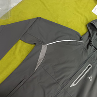 Vêtements pour hommes Aika Apparel Co Ltd, design réfléchissant, logo personnalisé, 100% polyester, vestes de sport imperméables pour hommes