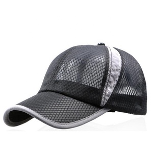 Gorra de Béisbol PIHA SPORTS Unisex, Lisa, Ajustable, Deportiva, 100% Algodón, Visera Larga, Hebilla Metálica, Ajuste Estructurado, Transpirable - Product Image 1