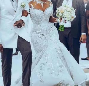 Nouvelle Robe de Mariée Sirène Africaine de Luxe en Dentelle, Paillettes et Perles, Écologique, à Manches Longues - Product Image 3