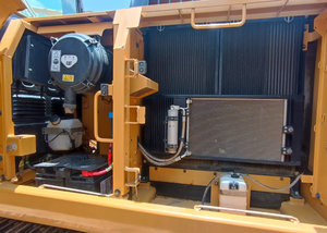 Pour excavatrice 323D3, poids opérationnel de 50 tonnes, godet de 0,8 m, puissance de <span class=keywords><strong>308</strong></span> kW, modèle <span class=keywords><strong>2022</strong></span> - Product Image 2