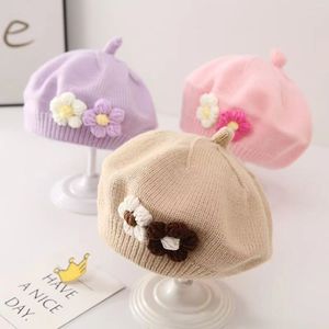 Béret tricoté pour bébé fille, en coton respirant, rayé, avec un joli motif de petite fleur, bonnet d'hiver pour enfants - Product Image 2
