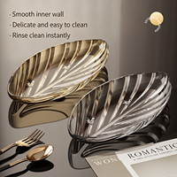 Assiette en plastique de luxe créative en forme de feuille avec motif rayé transparent, grande capacité pour fruits et collations, idéale pour la maison et les fêtes