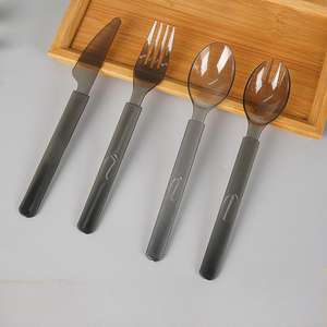 ช้อนพลาสติกคุณภาพสูงแบบหนา ช้อนพลาสติกแบบใช้ซ้ำได้ ช้อนพลาสติกแบบใช้แล้วทิ้ง ช้อนพลาสติกใส บรรจุภัณฑ์แยกชิ้น - Product Image 1