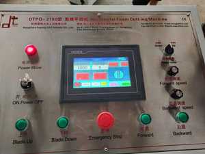 Fabricant <span class=keywords><strong>de</strong></span> machine à <span class=keywords><strong>mousse</strong></span> Machine <span class=keywords><strong>de</strong></span> découpe d'éponge <span class=keywords><strong>de</strong></span> <span class=keywords><strong>mousse</strong></span> horizontale CNC en PU souple Machine <span class=keywords><strong>de</strong></span> découpe continue <span class=keywords><strong>de</strong></span> <span class=keywords><strong>mousse</strong></span> - Product Image 4