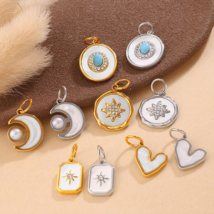 Amuleto Versátil Hecho a Mano con Diseño de Estrella, Luna y Cruz, Accesorios Creativos, Colgante de Acero Inoxidable, Joyería de Moda al por Mayor, Novedad 2026 - Product Image 3