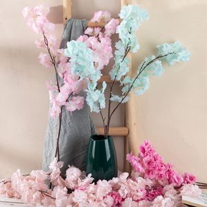 Branche de cerisier artificielle CallaFloral bleu lac, tige unique, décorations de mariage - Product Image 1