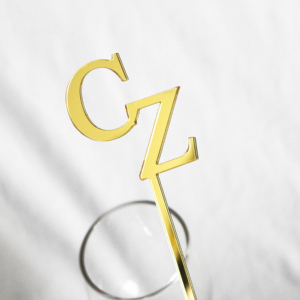 Tùy Chỉnh Vàng Gương Acrylic Uống Khuấy Monogram Tên Đám Cưới Khuấy Gậy Rượu Vang Thanh Cocktail Khuấy - Product Image 1