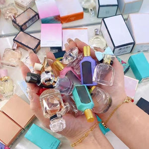 Ensemble de parfums floraux miniatures de luxe uniques de 30 ml, parfum naturel pour femmes, marque originale - Product Image 1