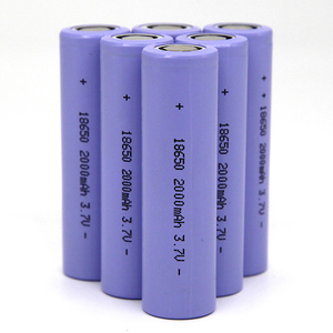 <span class=keywords><strong>Prix</strong></span> moins cher 3.7V 2000mAh 5C violet Rechargeable 18650 cellule de batterie au lithium-ion cylindrique pour lampe de poche - Product Image 5