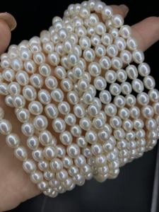 La mejor calidad 4A + arroz Natural Blanco/rosa/púrpura perlas de agua dulce collar de perlas cultivadas de diferentes tamaños sin defectos - Product Image 2