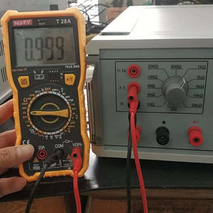 Sorties 1000V sorties de courant 10A ET030-E multifonction calibrateur, multimètre test dispositif - Product Image 1