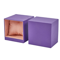 Boîte à bijoux portable personnalisable avec couvercle gaufré et base rembourrée, emballage en papier personnalisé pour cadeaux, emballage de bijoux