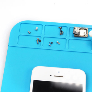 Tampon de travail pour réparation de montres Station de soudure Tampon résistant à la chaleur Réparation de montres Tapis en silicone antidérapant pour outil d'horloger - Product Image 2