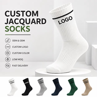 Chaussettes pour hommes de haute qualité personnalisées, tendance, pour le sport, les affaires, décontractées, douces, respirantes, chaussettes mi-hautes