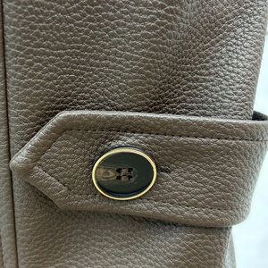 Veste en cuir marron tendance pour <span class=keywords><strong>femme</strong></span>, veste en cuir élégante à col court et cintrée - Product Image 4