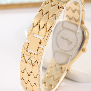 Orologio da <span class=keywords><strong>Donna</strong></span> YuSa1399 con Quadrante Piccolo Dorato, Semplice Orologio da Polso con Bracciale, Orologio al Quarzo Vintage per Donne, <span class=keywords><strong>Regalo</strong></span> Estivo per Feste - Product Image 6