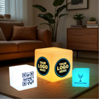 Cubo LED Luminoso Personalizzato, Lampada da Tavolo Ricaricabile con Logo Personalizzabile, Dimmerabile, per Eventi, Matrimoni, Bar