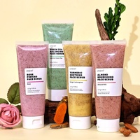 Gommage nettoyant doux personnalisé à base de plantes amande thé vert Rose curcuma éclaircissant pour la peau du visage