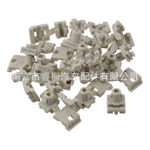 คลิปยึดประตูท้ายรถ Shuangxuan รุ่น F65Z-1521952-AA ทำจากพลาสติก สำหรับรถฟอร์ด F150 F250 F350 F450 - Product Image 4