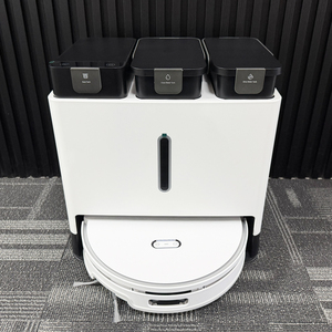 BIBO Robot Aspirateur Intelligent Tout-en-un avec Fonction de Nettoyage Automatique, Contrôle par Application, Nettoyage à l'Eau Chaude et Séchage à l'Air - Product Image 1