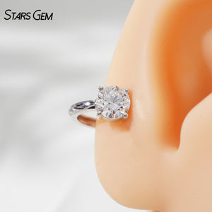 Clip d'oreille en or massif 10 carats blanc et jaune avec diamant de laboratoire - Product Image 3