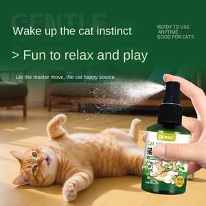 Warm Huisdier Arts <span class=keywords><strong>Catnip</strong></span> Pure Dauw Kruiden Milieuvriendelijke Spray Vloeibare Inductor 100Ml Huisdier Kat Happy Water Stemming Verlichting Groothandel - Product Image 2