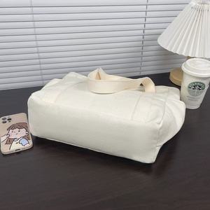 Borsa Tote in Tela per Donna con Logo Personalizzato, Alta Qualità, Grande Capacità, con Cerniera per Viaggi, Lavoro, Shopping, Stile Slouchy - Product Image 4