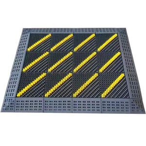 Tapis de sol intérieur de haute qualité à pose facile pour bureaux, revêtement de sol polyvalent en vinyle et plastique pour hôtels, hôpitaux et bureaux - Product Image 3