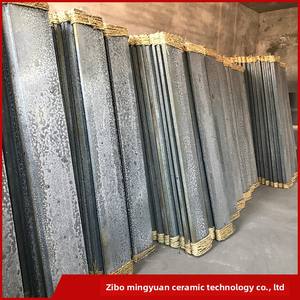 Suministro directo de fábrica, ladrillos estándar de carburo de silicio planos, seis planos, cuatro ladrillos SiC, placa de barrera de llama para refractario - Product Image 2