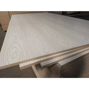 Plaques de <span class=keywords><strong>contreplaqué</strong></span> marines étanches 18mm 11 plis Panneau de <span class=keywords><strong>contreplaqué</strong></span> à face stratifiée en mélamine blanche pour armoire de cuisine - Product Image 2