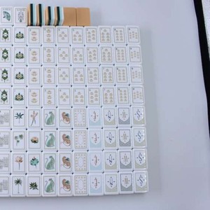Tuiles de mahjong Yu Jiaqi Orange White Lotus, ensemble de 160 pièces pour jeu à domicile et cadeau - Product Image 3
