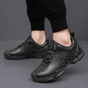 Chaussures décontractées confortables pour hommes, baskets blanches, chaussures de marche rembourrées, style polyvalent pour l'extérieur - Product Image 4