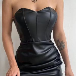 Nuevo Vestido Mini Tubo Sexy de Alta Calidad para Mujer, Colección Casual en Piel Sintética, Llegada 2025 - Product Image 1