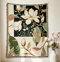 Un tapis d'intérieur tissé en jacquard à fleurs fraîches de style sud-est asiatique