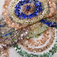 Tissu de broderie en dentelle de luxe 3D à paillettes 100% polyester 124 cm pour robe de mariée