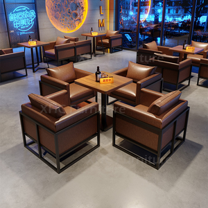 Offre Spéciale : Ensemble de Chaises Longues Industrielles – Fauteuils en <span class=keywords><strong>Cuir</strong></span>, Canapé à Structure Métallique, Table Basse – Mobilier Moderne pour Café, Restaurant, Bar et Salon - Product Image 2