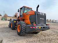Neuer Kompakt-Radlader mit 2,7m³ Schaufel, CE-Zertifiziert, Ideal für Landwirtschaft, Bau und Materialtransport