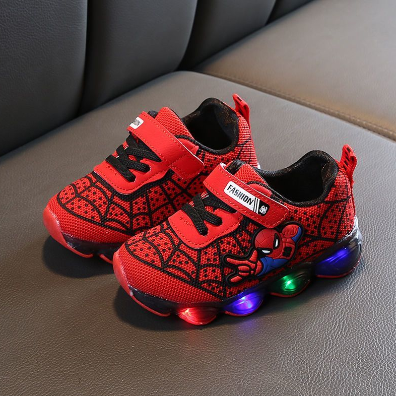 Nuevo otoño y primavera niños zapatos del hombre araña Flash de noche  zapatillas deportivas luz zapatos para los niños embroma zapatos Boys niñas  F72|sneaker|sneakers menssneaker wheels - AliExpress