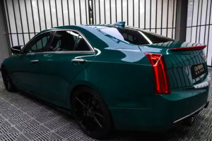 Film Vinyle Adhésif Premium CARBINS Vert Brillant Effet Changeant de Couleur pour Enveloppement Complet de Voiture – Vente en Gros - Product Image 3