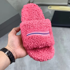 Pantuflas de Plataforma con Bordado de Peluche, Diseño de Lujo 2025, Cálidas para Invierno, Casuales para el Hogar, para Hombre y Mujer - Product Image 5