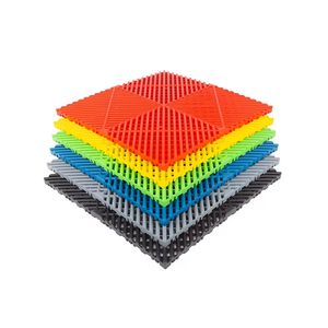Planchers modulaires en vente chaude, dalles de sol de garage en PP à emboîtement avec surface antidérapante pour zone de <span class=keywords><strong>stationnement</strong></span>, garage, cour - Product Image 2