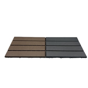 Dalles de terrasse en PP modernes, carrées, emboîtables, perméables à l'eau et antidérapantes pour revêtements de <span class=keywords><strong>sol</strong></span> de toits et terrasses extérieurs - Product Image 2