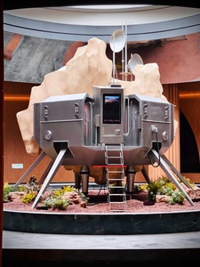 Année du <span class=keywords><strong>Cyber</strong></span> Steed - Série conceptuelle en pré-lancement |   Sculptures de chevaux biomécaniques générées par l'IA pour les espaces avant-gardistes - Product Image 6